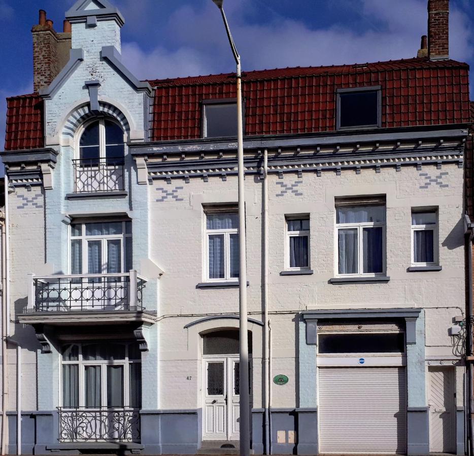 A La Villa Perroy Les Chambres Sont Spacieuses Et Les Petit-Dejeuners Offerts Dunkirk Luaran gambar