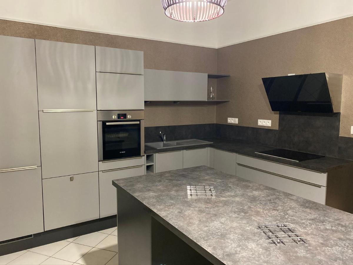 A La Villa Perroy Les Chambres Sont Spacieuses Et Les Petit-Dejeuners Offerts Dunkirk Luaran gambar