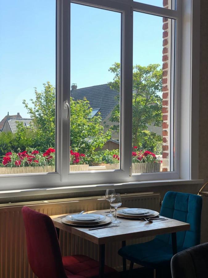 A La Villa Perroy Les Chambres Sont Spacieuses Et Les Petit-Dejeuners Offerts Dunkirk Luaran gambar