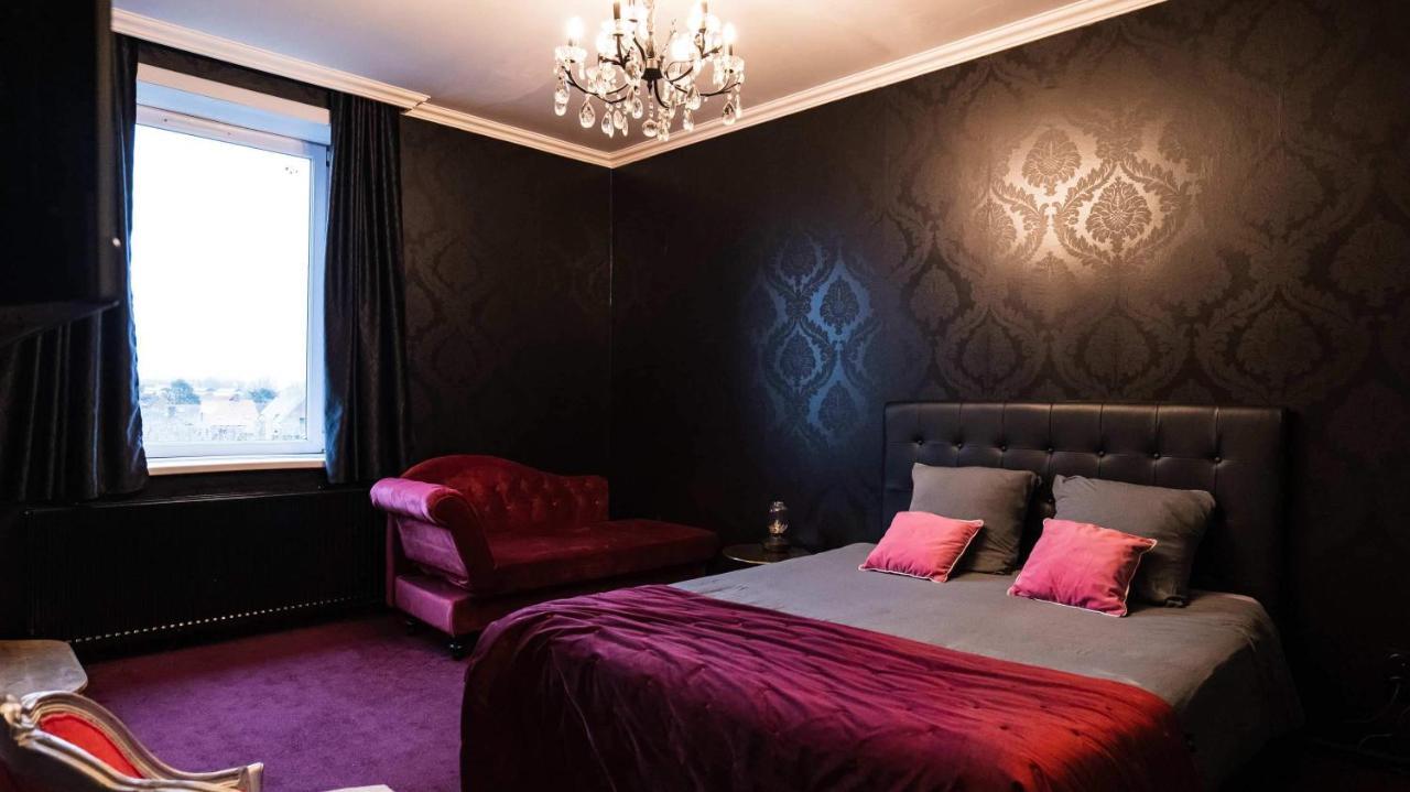 A La Villa Perroy Les Chambres Sont Spacieuses Et Les Petit-Dejeuners Offerts Dunkirk Luaran gambar