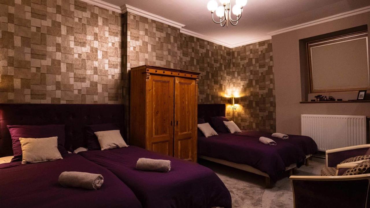 A La Villa Perroy Les Chambres Sont Spacieuses Et Les Petit-Dejeuners Offerts Dunkirk Luaran gambar